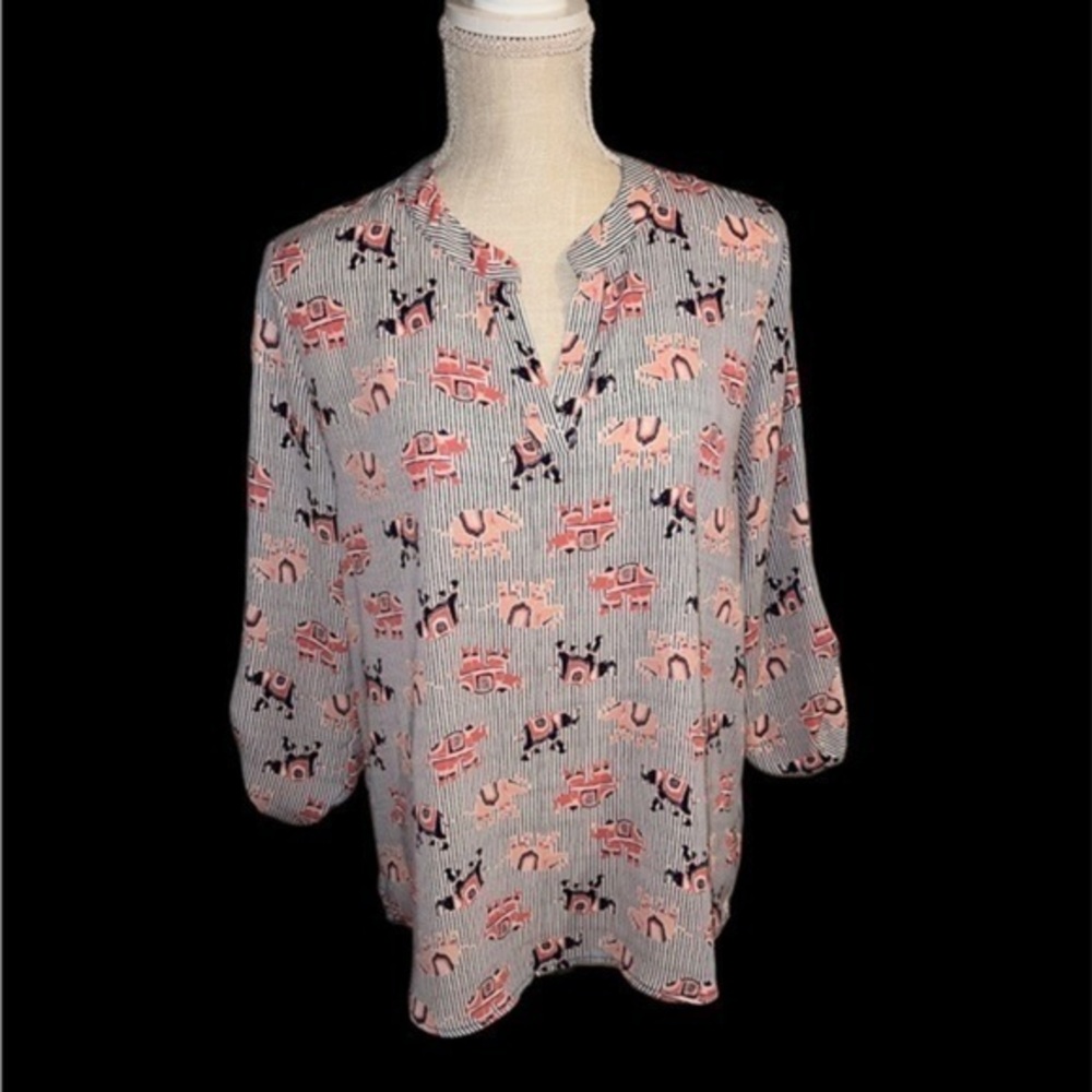 Pink Rose Vintage Top size Medium, Elephants galore
